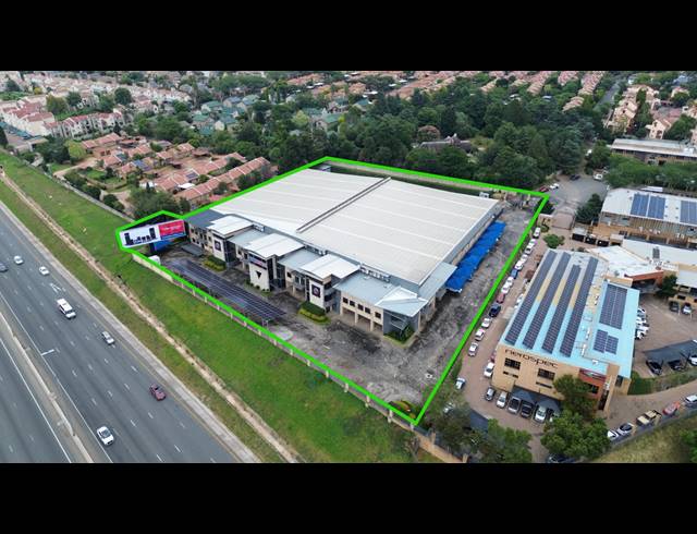 7,487M² WAREHOUSE FOR SALE IN STRIJDOMPARK